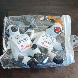 Chick-fil-A Cow Plush Duo